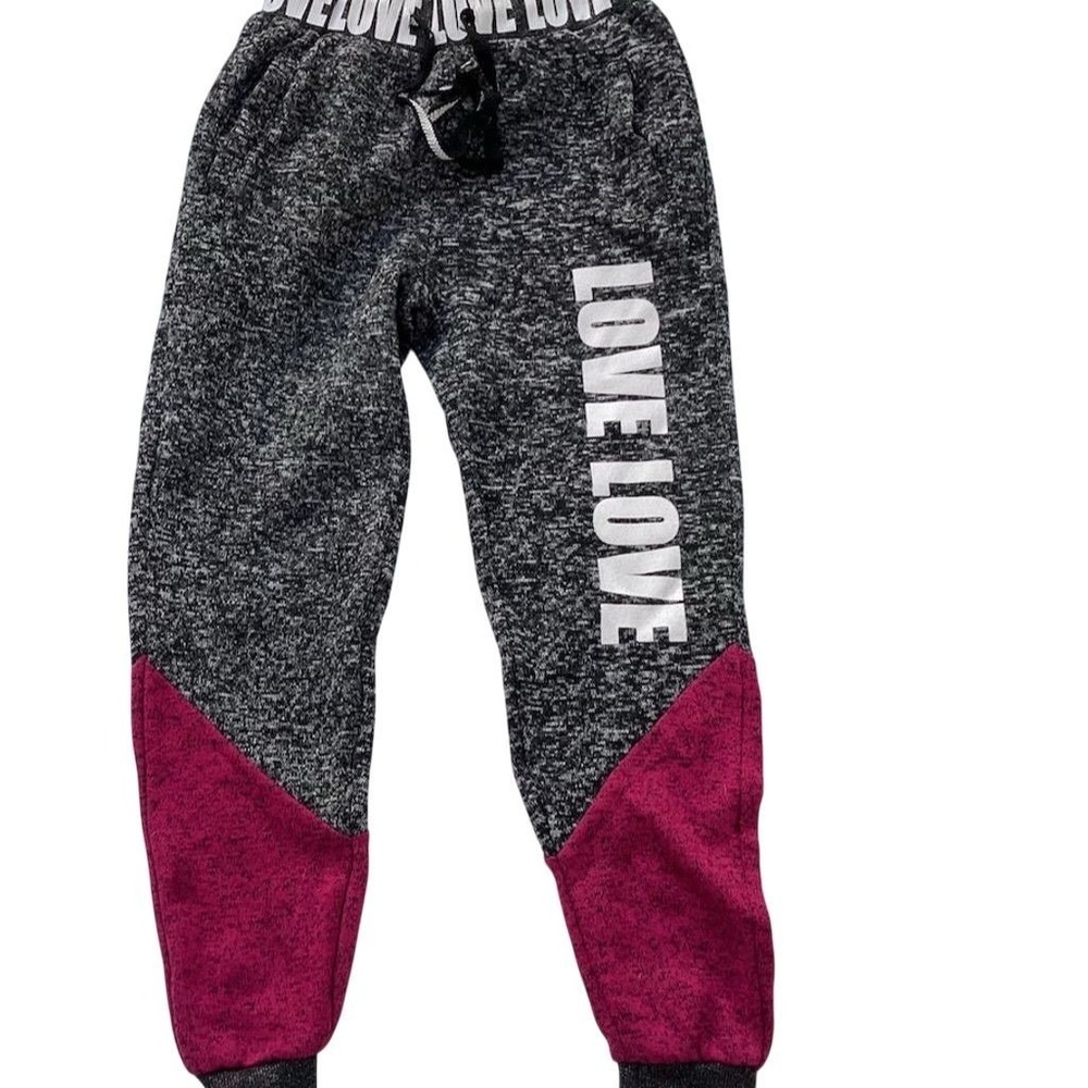 New Look Women's Gray‎ Sweatpants Medium "LOVE" Graphic Casual